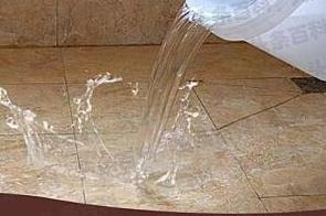 麻山漏水维修 免砸砖防水材料该如何施工